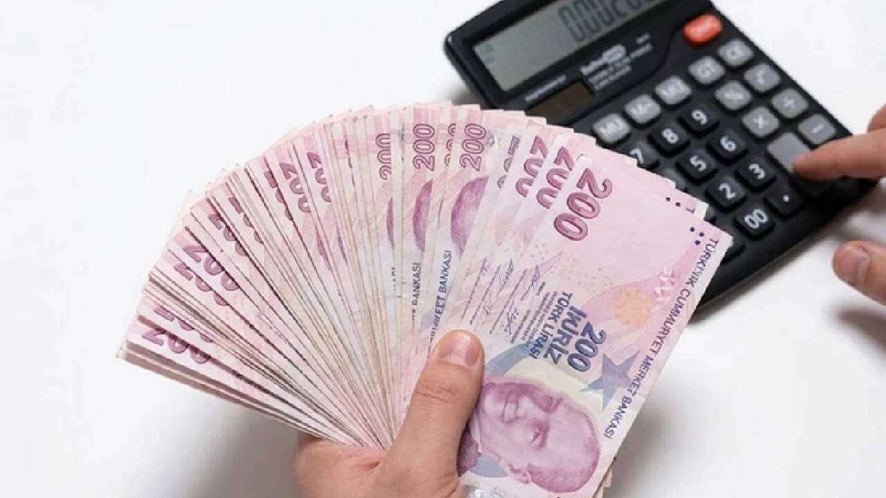 SGK uzmanı Özgür Erdursun üstüne basa basa açıkladı: Seçim öncesi erken emeklilik müjdesi! 3